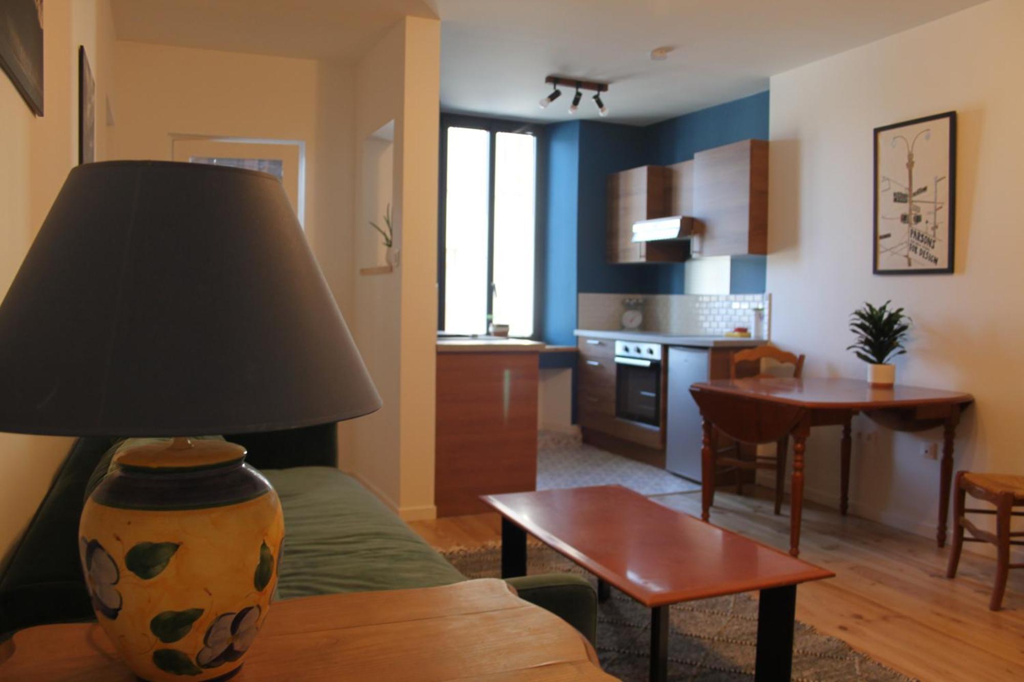 Comfortable Village Apartment In Barbieres With Access To Large Garden With Beautiful Views المظهر الخارجي الصورة